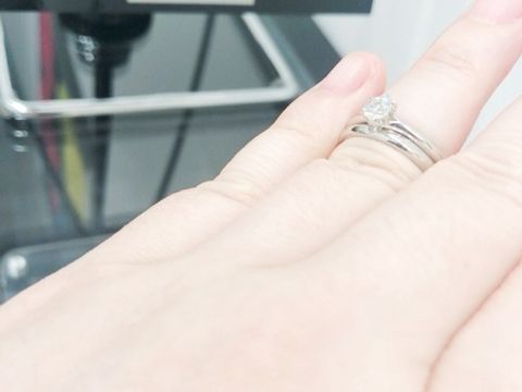 【エクセルコダイヤモンド(EXELCO DIAMOND)の口コミ】 【指輪デザイン・素材・テイスト】
リングの種類が200種類と豊富です。セ…