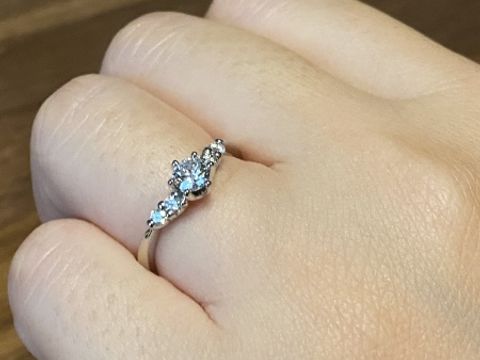 【銀座ダイヤモンドシライシの口コミ】 婚約指輪を購入するにあたり、他店の指輪もいろいろ比較して見たのですが…