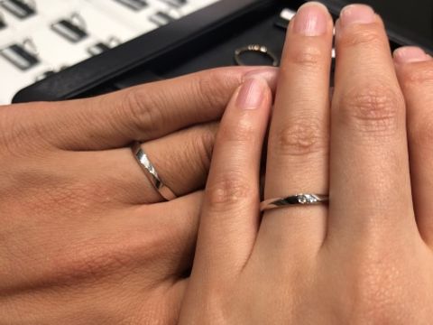 【ラザール ダイヤモンド(LAZARE DIAMOND)の口コミ】 ２人でペア感が出るものがいいと話していました。モントークはウェーブが…