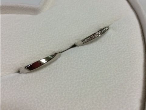 【4℃ BRIDAL(ヨンドシーブライダル)の口コミ】 種類がたくさんあって迷ってしまいましたが、普段着に合わせやすいものを…