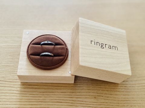【ringram(リングラム)の口コミ】 WAX製作ができ、自分達の欲しいデザインの指輪が作れる事が決め手です。
…