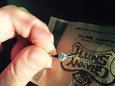 【アイプリモ(I-PRIMO)の口コミ】 ダイヤモンド
予算を伝え、予算内で一番クオリティが高く大きいものを出し…