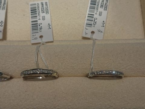 【ヴァンドーム青山(VENDOME AOYAMA)の口コミ】 ハーフエタニティで探しており、色々な太さのハーフエタニティリングを見…