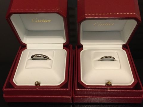 【カルティエ(Cartier)の口コミ】 結婚指輪は毎日、日々の生活においてつけるものなのでシンプルなデザイン…