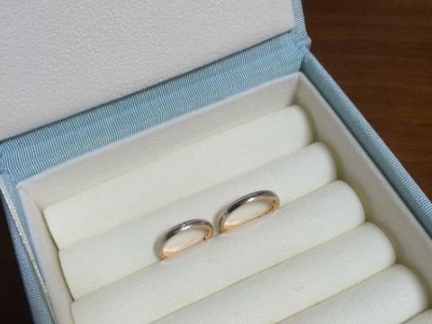 【ヴァンドーム青山(VENDOME AOYAMA)の口コミ】 主人はシンプル、私のは「ワンポントダイヤが入ったもの」と決めていまし…