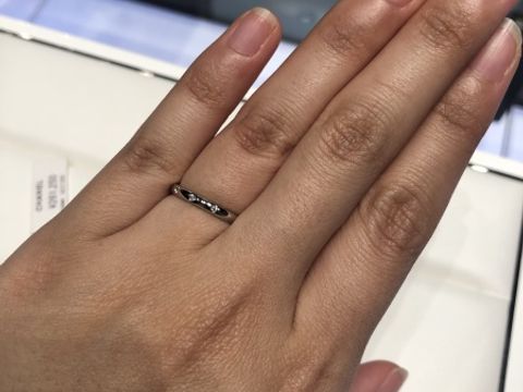 【シャネル(CHANEL)の口コミ】 あまりブライダルジュエリーのイメージがなかったのですが、付けてみると…