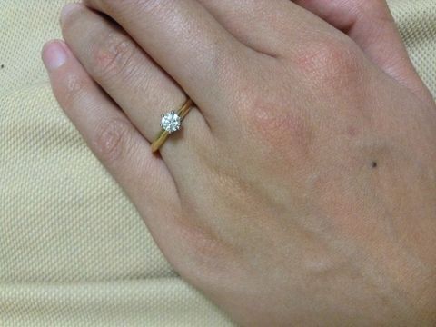 【ティファニー(Tiffany & Co.)の口コミ】 シンプルなデザインかつ、良質なダイヤモンドを、という希望に合う指輪で…