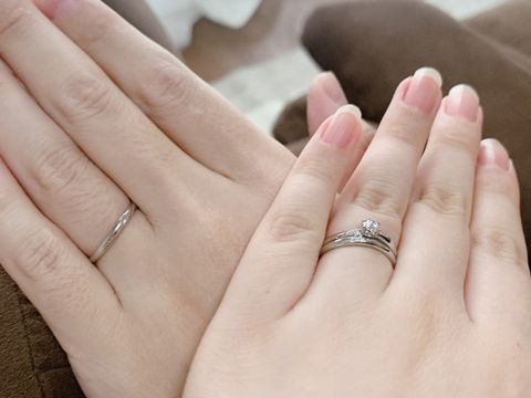 【1122 iifuufu bridal(いい夫婦ブライダル)の口コミ】 指輪がもともと職業などもあり、目立たなくシンプルで使えたらいいなと思…