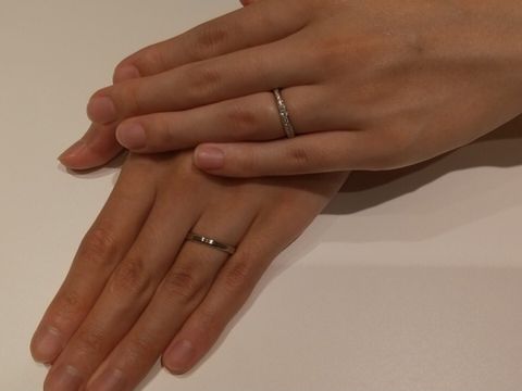 【ラザール ダイヤモンド(LAZARE DIAMOND)の口コミ】 ハーフエタニティで中央のダイヤモンドが大きくなっているのがアクセント…