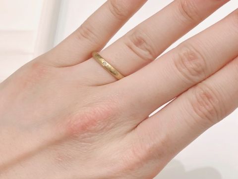 【YUKA HOJO(ユカホウジョウ)の口コミ】 シンプルなデザインでありながらも、お洒落で、付けるとテンションの上が…