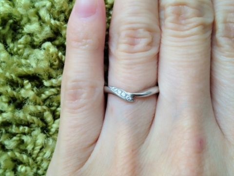 【俄(にわか)の口コミ】 小さめの私の指にもちょうどよい大きさであったことが第一のポイントでし…