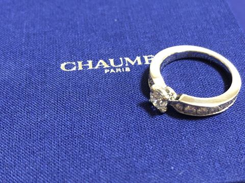 【ショーメ(CHAUMET)の口コミ】 年齢を重ねてもつけられるエタニティタイプのエンゲージリングを探してい…