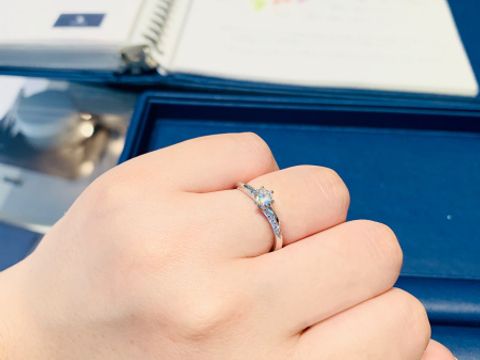 【銀座ダイヤモンドシライシの口コミ】 アフターサービスも充実していると思います。
（サイズ直し・クリーニング…