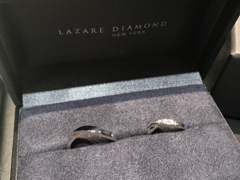 【ラザール ダイヤモンド(LAZARE DIAMOND)の口コミ】 決め手はいくつかあるが、まず初めに上げるのが形。
自分の希望としては存…