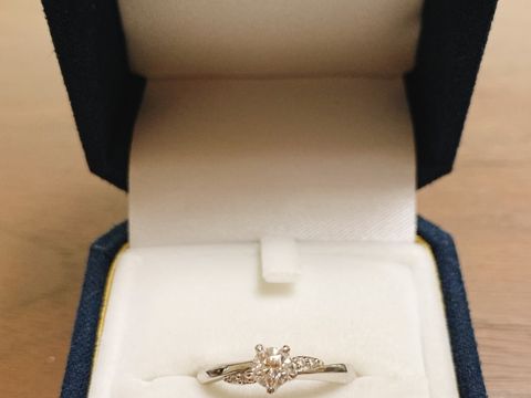 【festaria bijou SOPHIA(フェスタリア ビジュソフィア)の口コミ】 元々ペアリングでフェスタリアのものを購入し数年使っておりましたので、…