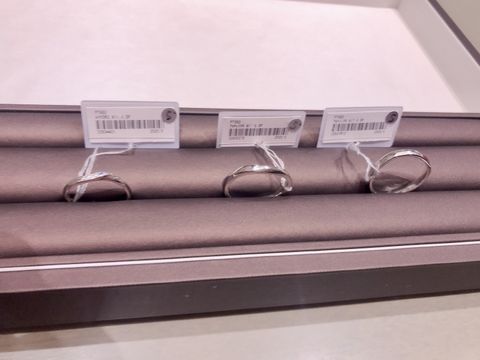 【アイプリモ(I-PRIMO)の口コミ】 デザインの豊富さが良かったです。
自分の思い描いているデザインが必ずあ…