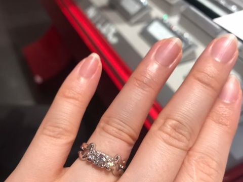 【AFFLUX(アフラックス)の口コミ】 猫のデザインされた指輪は、とにかく猫好きな方にはおすすめです！婚約指…