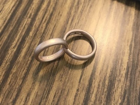 【NIESSING(ニーシング)の口コミ】 カラーや指輪のデザインを選べるもの、グラデーションの指輪と迷いました…