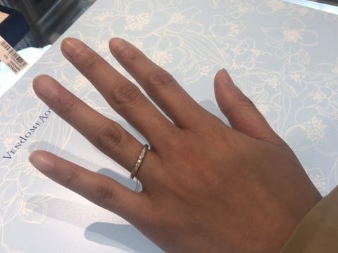 【ヴァンドーム青山(VENDOME AOYAMA)の口コミ】 ヴァンドーム青山さんの指輪は細いものが多いため、指の細い私にはしっく…