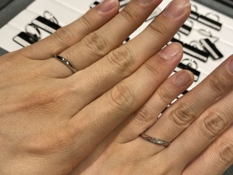 【ラザール ダイヤモンド(LAZARE DIAMOND)の口コミ】 ねじれているデザインであまり見たこたがなかったので珍しいなと思いまし…