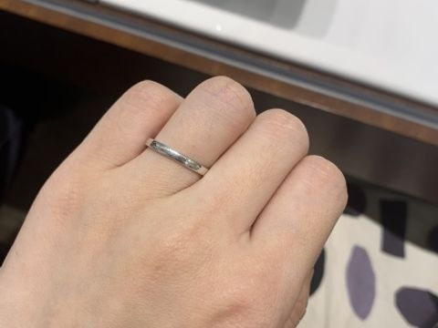 【銀座ダイヤモンドシライシの口コミ】 セミオーダーで、素材からリングの幅、ダイヤの数、ダイヤの留めのデザイ…