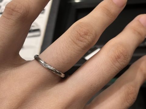 【ラザール ダイヤモンド(LAZARE DIAMOND)の口コミ】 ラザールダイヤモンドさんのレンブラントという結婚指輪を装着しました！…