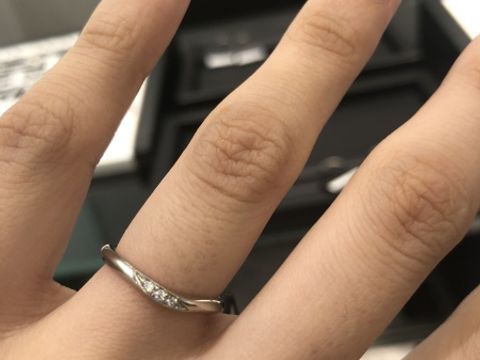 【ラザール ダイヤモンド(LAZARE DIAMOND)の口コミ】 ラザールダイヤモンドさんでハドソンという指輪を試着しました。それまで…