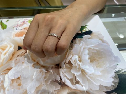 【ヴァンドーム青山(VENDOME AOYAMA)の口コミ】 基本はストレートですが、ねじれているので動きもあって可愛いデザインで…