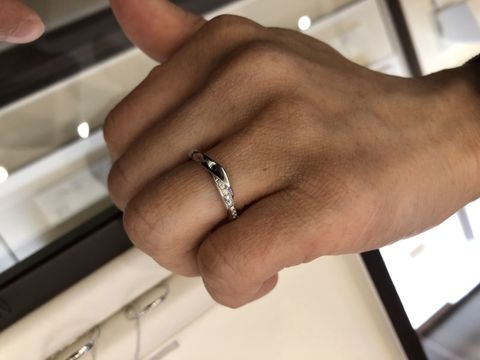 【俄(にわか)の口コミ】 カタログのイメージだとかなり個性的で選ばないと思ってましたが、実際に…