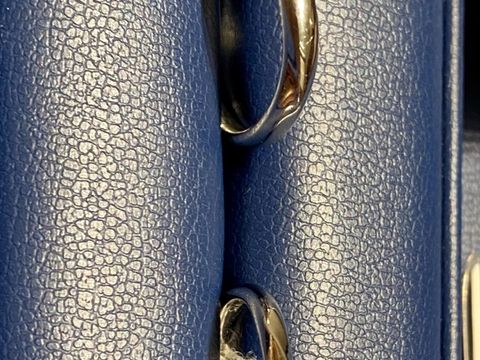 【銀座ダイヤモンドシライシの口コミ】 価格についてはまず一番の線引きでした！
ダイヤモンドシライシさんは最初…