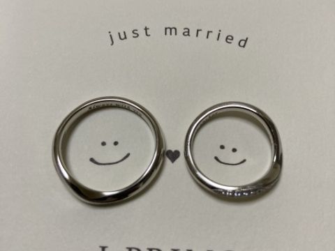 【アイプリモ(I-PRIMO)の口コミ】 ウェーブとミル打ちが特徴の可愛い指輪で、一目惚れしました！彼のほうも…