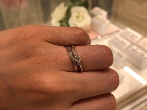 【festaria bijou SOPHIA(フェスタリア ビジュソフィア)の口コミ】 なにより一番の魅力は、ダイヤの奥に星が見えることです。ダイヤを正面か…