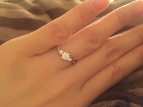 【１／ｆ エフブンノイチの口コミ】 ダイヤモンドから自分で選ぶ事が出来るセミオーダー制の所が魅力でした。
…