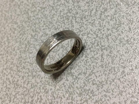 【PROMESSA(プロメッサ)の口コミ】 とても、しっかりとした(細くはない、太めの)、また、とても素敵で、魅力…