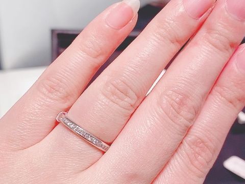 【ティファニー(Tiffany & Co.)の口コミ】 ハーフエタニティリングで探していたのでイメージ通りのデザインのリング…