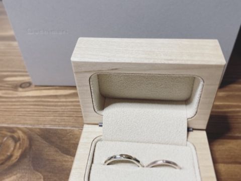 【uchimari(ウチマリ)の口コミ】 6種類の素材がありましたが、私は自分が1番好きなピンクゴールドにしまし…