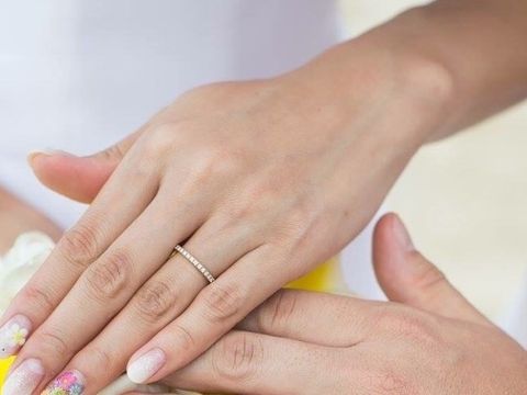 【ブルガリ(BVLGARI)の口コミ】 婚約指輪をもらったお返しにブルガリの時計をプレゼントしました。その際…