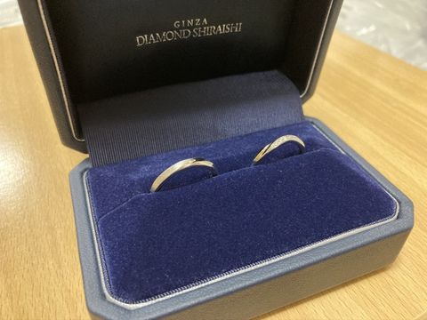 【銀座ダイヤモンドシライシの口コミ】 来店時点での新作ということで一番に提案していただき、指輪をはめた時の…