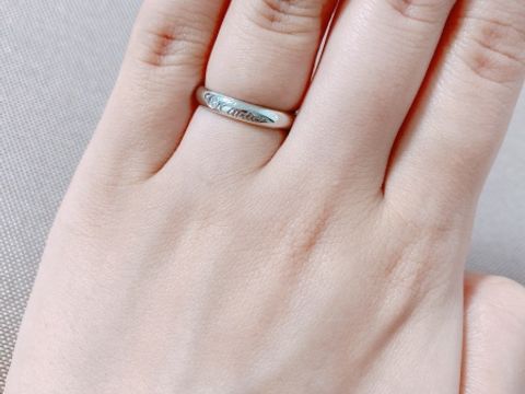 【カルティエ(Cartier)の口コミ】 せっかくカルティエの結婚指輪にするなら、カルティエのロゴが入ったもの…