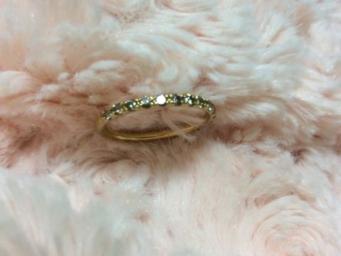 【Aki-Oka ジュエリー工匠の口コミ】 オリジナルのデザインの指輪が作れたことです。豪華な印象の指輪ではなく…