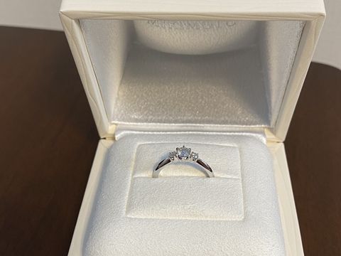 【MIKIMOTO(ミキモト)の口コミ】 色々と指輪を拝見していく内に外資ブランドよりも日本のブランドが良いと…
