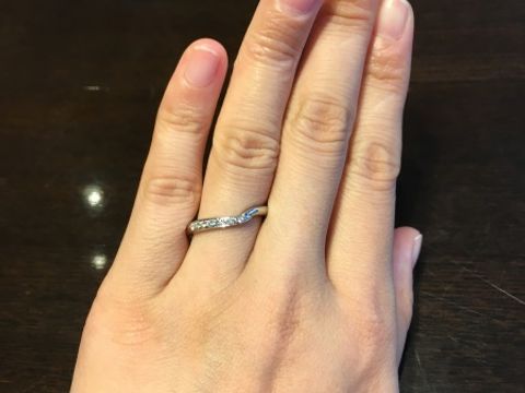 【ケイウノ ブライダル(K.UNO BRIDAL)の口コミ】 指輪のつけ心地がよかったです。
指輪はプラチナ、ウェーブ、ダイヤモンド…