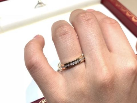 【カルティエ(Cartier)の口コミ】 トリニティのデザインはおしゃれな三層で、カラーも楽しめる指輪でした。…
