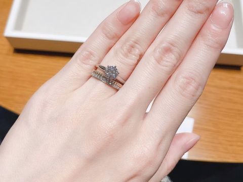 【ブシュロン(BOUCHERON)の口コミ】 フルエタニティで太さもあり、とても華やかなリングなので気になっていま…