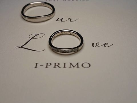 【アイプリモ(I-PRIMO)の口コミ】 結婚指輪は指がキレイに見えるようにくびれたラインの指輪にしました。
婚…