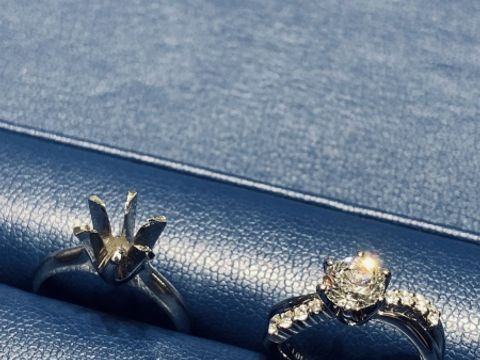 【銀座ダイヤモンドシライシの口コミ】 義理の母からいただいた指輪をリフォームしてくれるお店を探していて、こ…