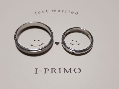 【アイプリモ(I-PRIMO)の口コミ】 婚約指輪と同じミルグレインのデザインで鍛造製法の結婚指輪を探しており…