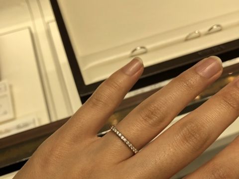 【俄(にわか)の口コミ】 シンプルなデザインから変わったデザインまでありました。
価格帯も高すぎ…