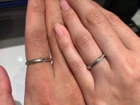 【銀座ダイヤモンドシライシの口コミ】 ダイアモンドシライシさんは指輪の種類が本当に豊富で、自分たちの好みを…