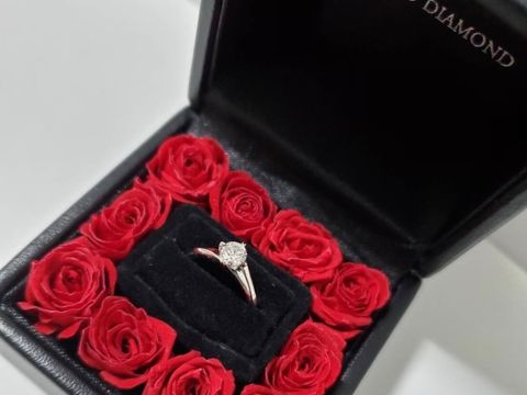 【エクセルコダイヤモンド(EXELCO DIAMOND)の口コミ】 彼がサプライズで用意してくれましたが、ブランドや口コミではなく、シャ…